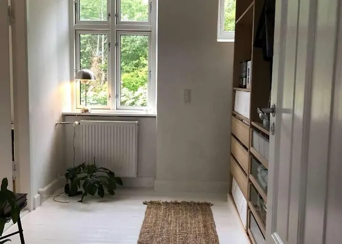 Three Story House - In Iconic Carlsberg Byen *